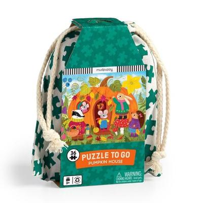 Pumpkin House 36 Piece Puzzle to Go, von Mudpuppy, Galison, 978-0-7353-8970-0