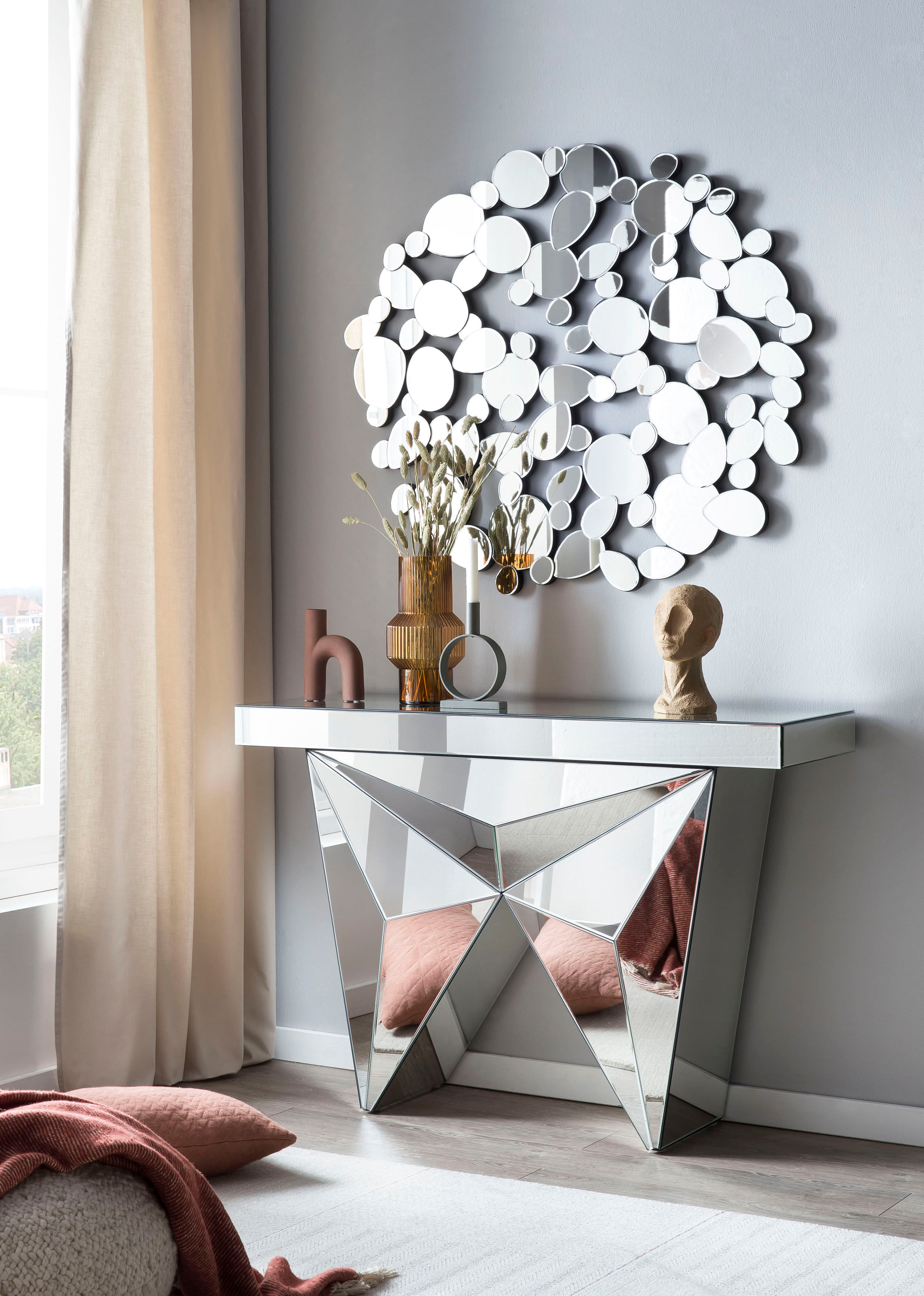 Konsolentisch SALESFEVER "Design-Konsole für stilvolles Ambiente", silber (silber, verspiegelt, silber, silber), B:120cm H:81cm T:35,5cm, Tische, Konsolentisch, verspiegelt, in edler Form und besonderer Optik silber, verspiegelt, silber, silber B/H/T: 120