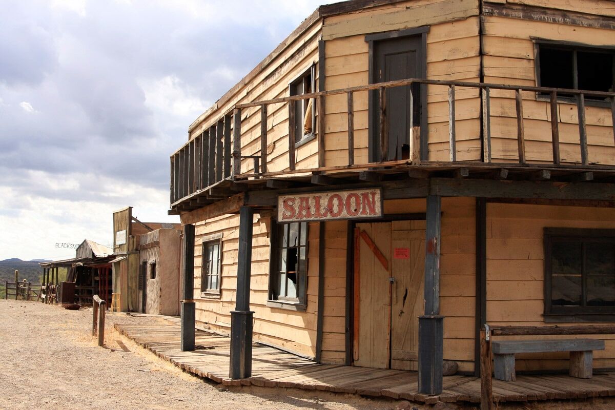 Fototapete PAPERMOON "Saloon", bunt, B:1,5m L:1,11m, Vlies, Tapeten, Fototapete