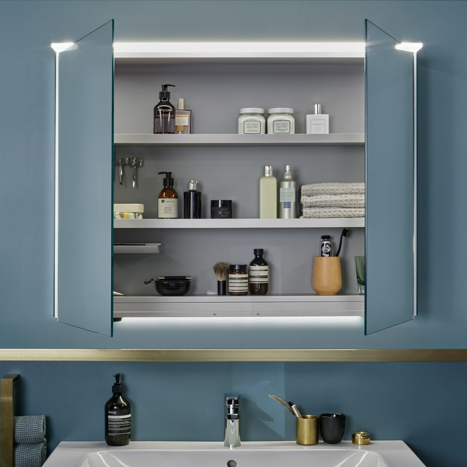 Sanipa Reflection Aluminium-Spiegelschrank ANNY 100 mit LED-Lichtsegel, mit Lichtsteuerung, Badmöbel, AU3549Z,