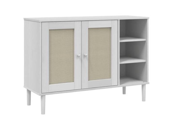 KGHFDVB Sideboard SENJA Rattan-Optik Weiß 112x40x80 cm Kiefernholz 5 Fächer, 2 Türen, UV-Lackierung, Handgefertigtes Polyrattan, Stabile Oberplatte