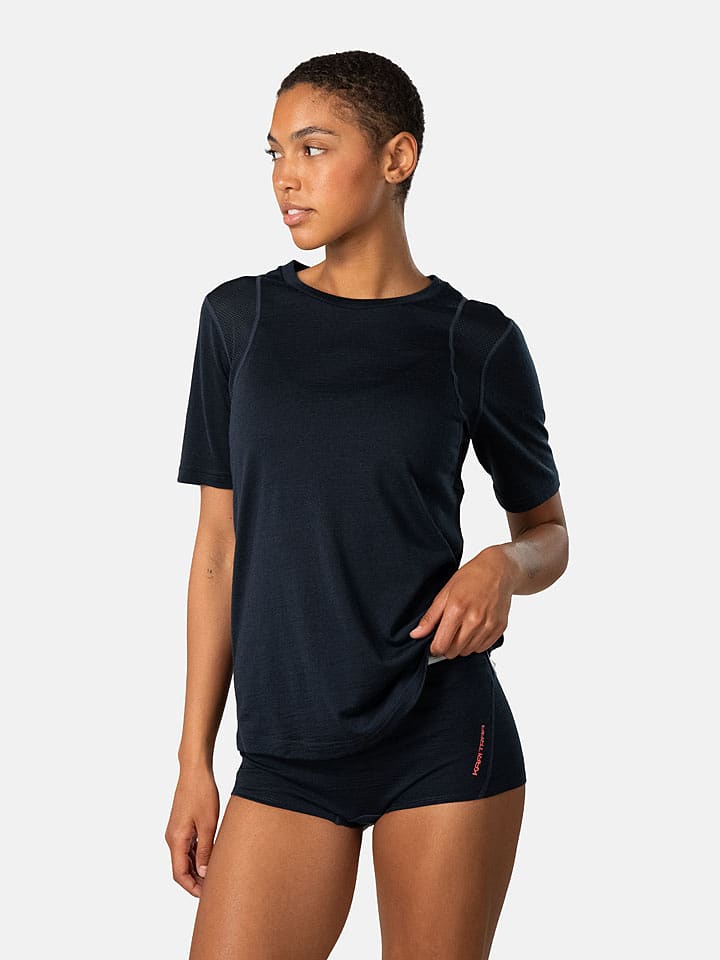 KARI TRAA Trainingsshirt "Embla" in Dunkelblau - L