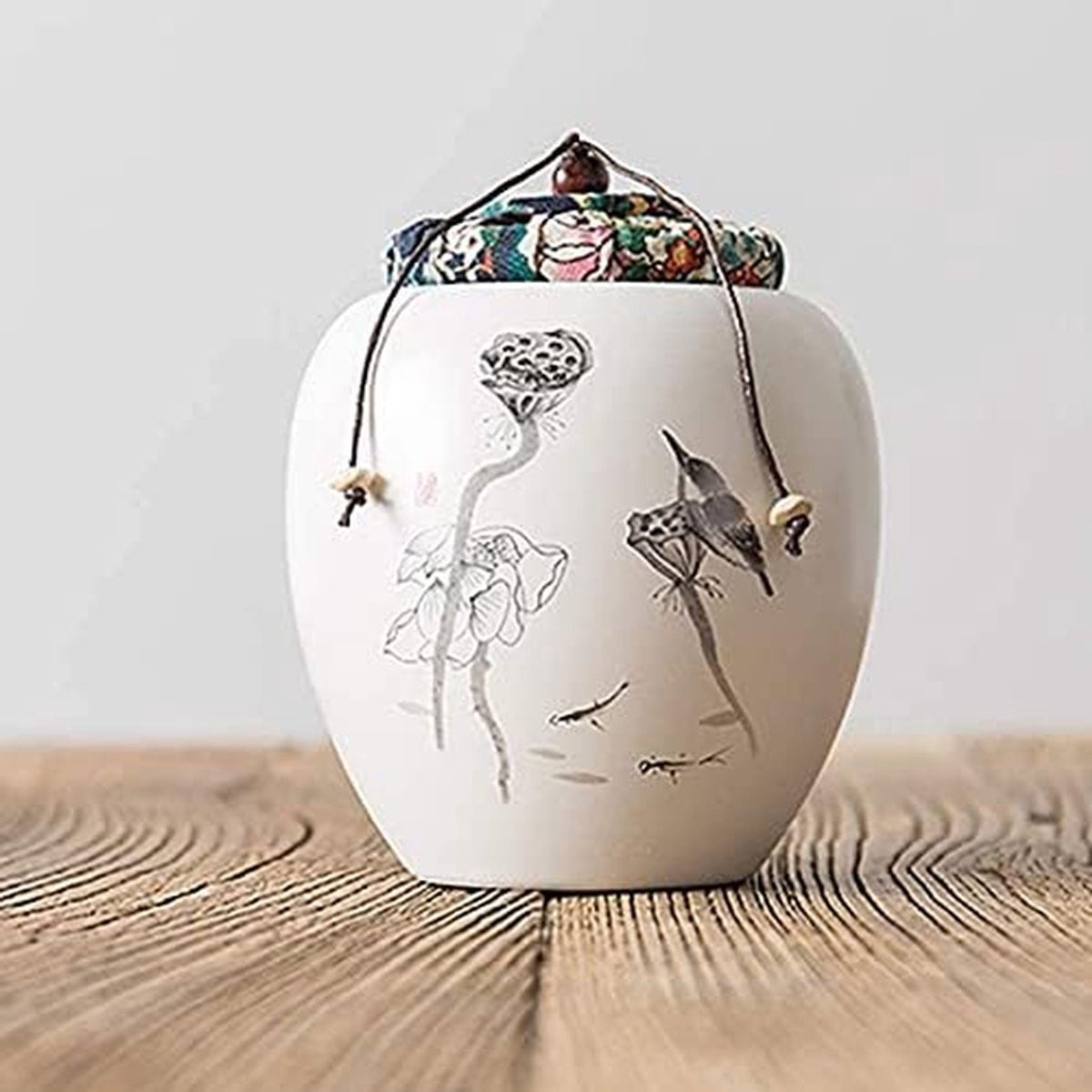 Handgeschilderde decoratieve herdenkingsschaal voor volwassenen