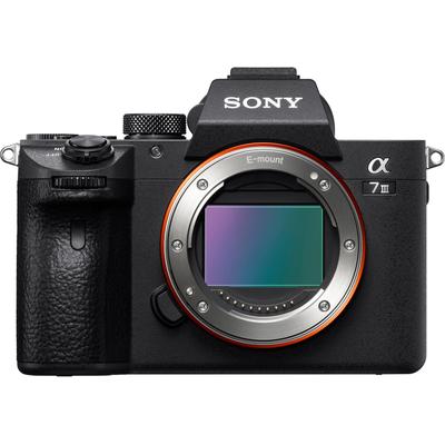 SONY Systemkamera "ILCE-7M3B - Alpha 7 III E-Mount", schwarz, B:12,69cm H:9,56cm T:7,37cm, Fotokameras, Exmor R CMOS Vollformatsensor, 2 Kartenslots, nur Gehäuse