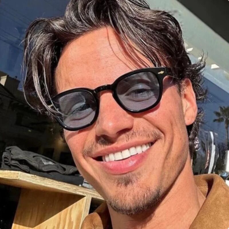 NONE Neue Vintage Rechteck Sonnenbrille Männer Frauen Luxus Marke Designer Quadrat Sonnenbrille Mode Männer Sonnenbrille Oculus Weihnachten